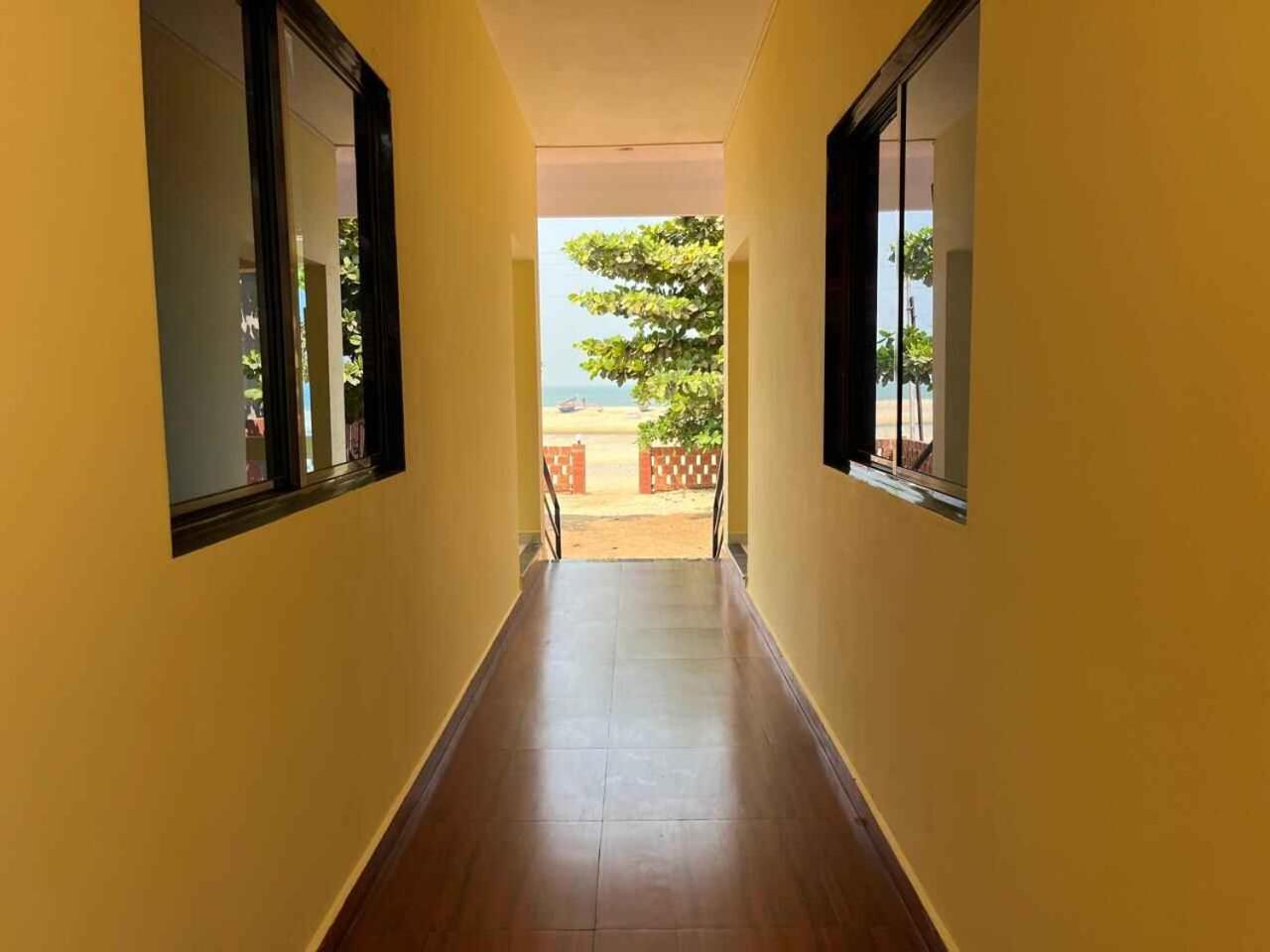 Klub Khavana- The Exclusive Beachfront Resort Vengurla Exterior photo